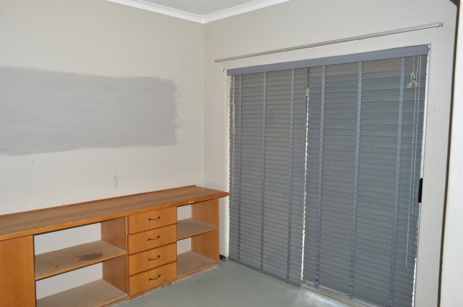 4 Bedroom Property for Sale in Flimieda North West